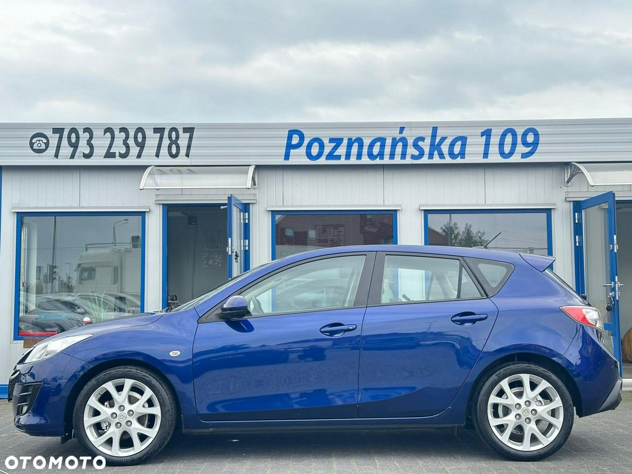 Mazda 3 - 25