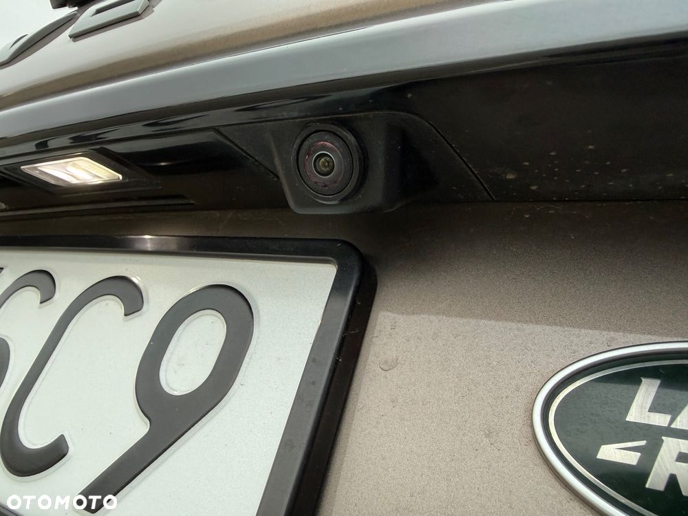 Land Rover Discovery Sport TD4 HSE - 23