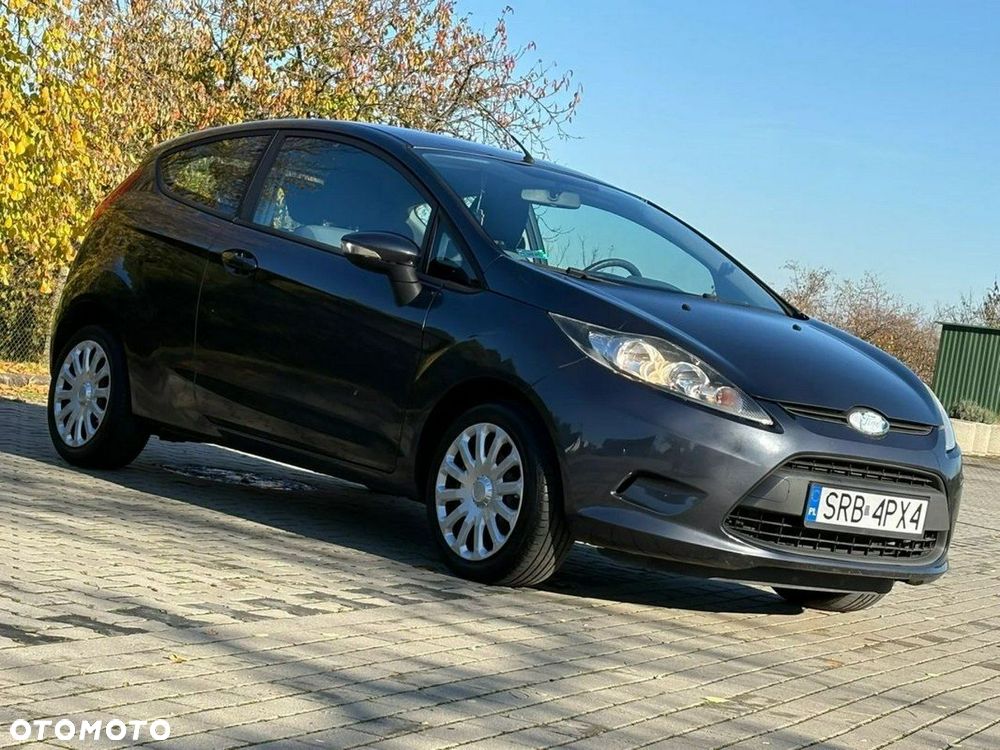 Ford Fiesta 1.25 Ambiente EU5 - 9