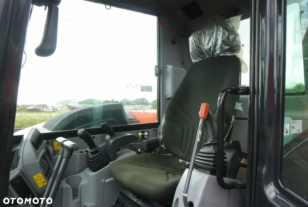 Kubota KX080-4A - 7