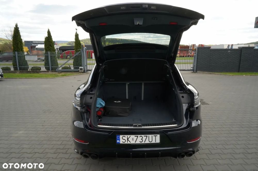 Porsche Cayenne Standard - 38