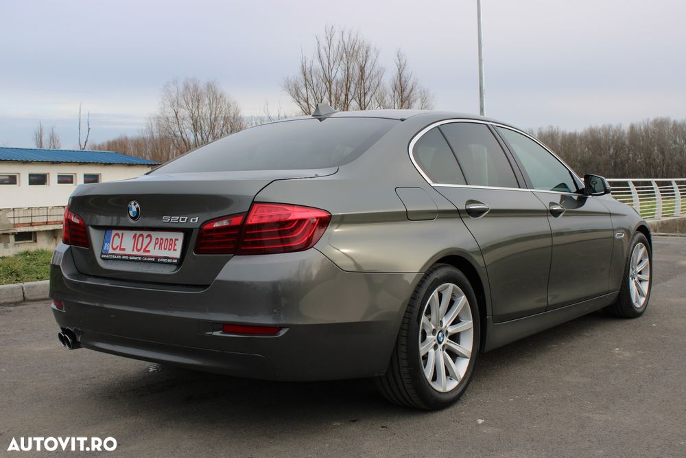 BMW Seria 5 520d Aut. - 4