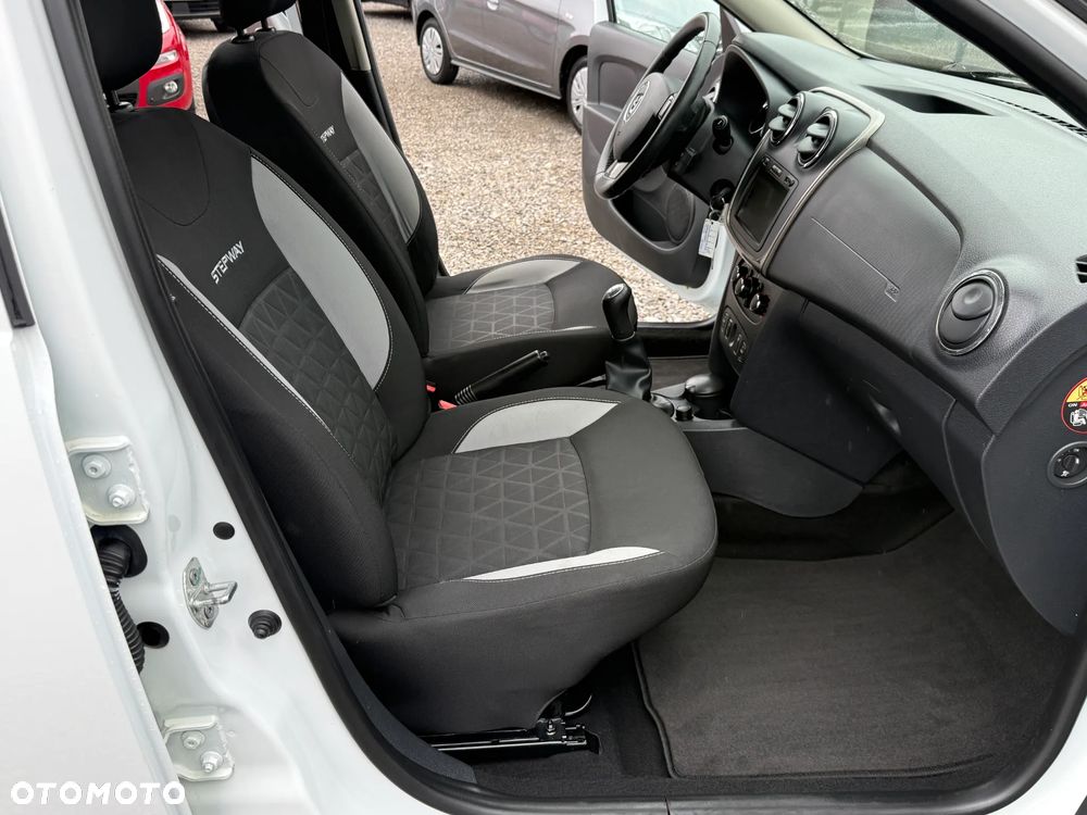 Dacia Sandero Stepway - 22