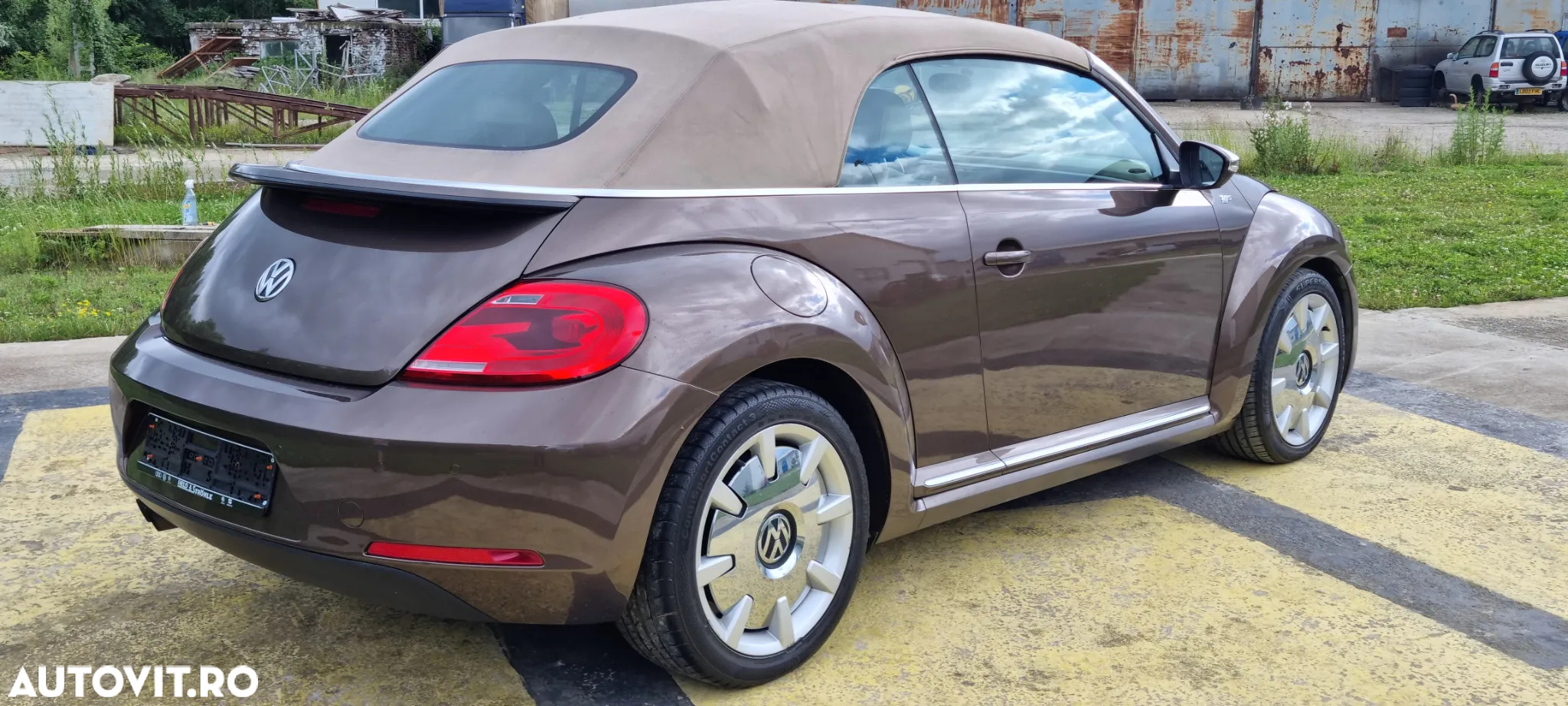 Volkswagen Beetle The Cabriolet 2.0 TDI 70s - 3