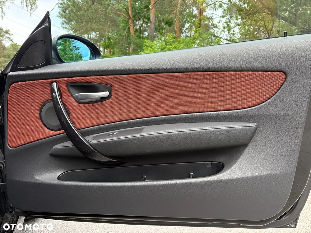 BMW Seria 1 118i - 23