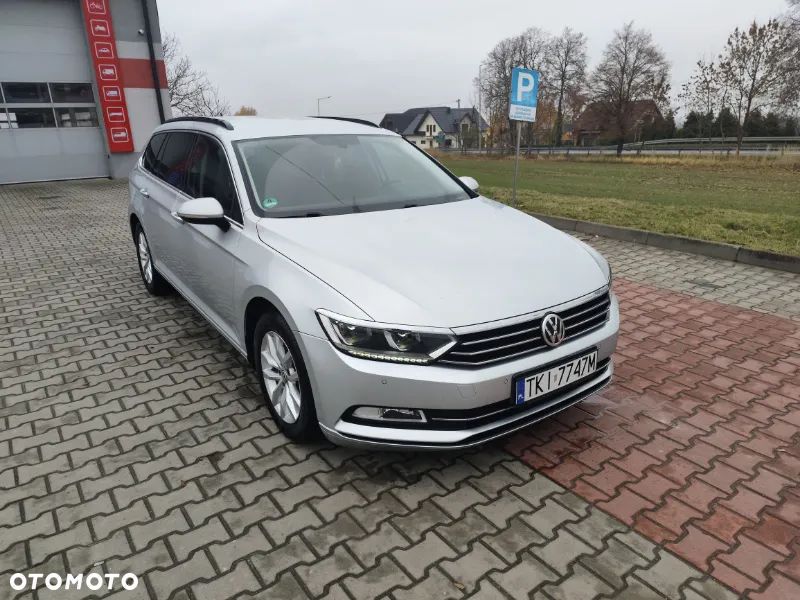 Volkswagen Passat 2.0 TDI BMT Comfortline DSG - 1
