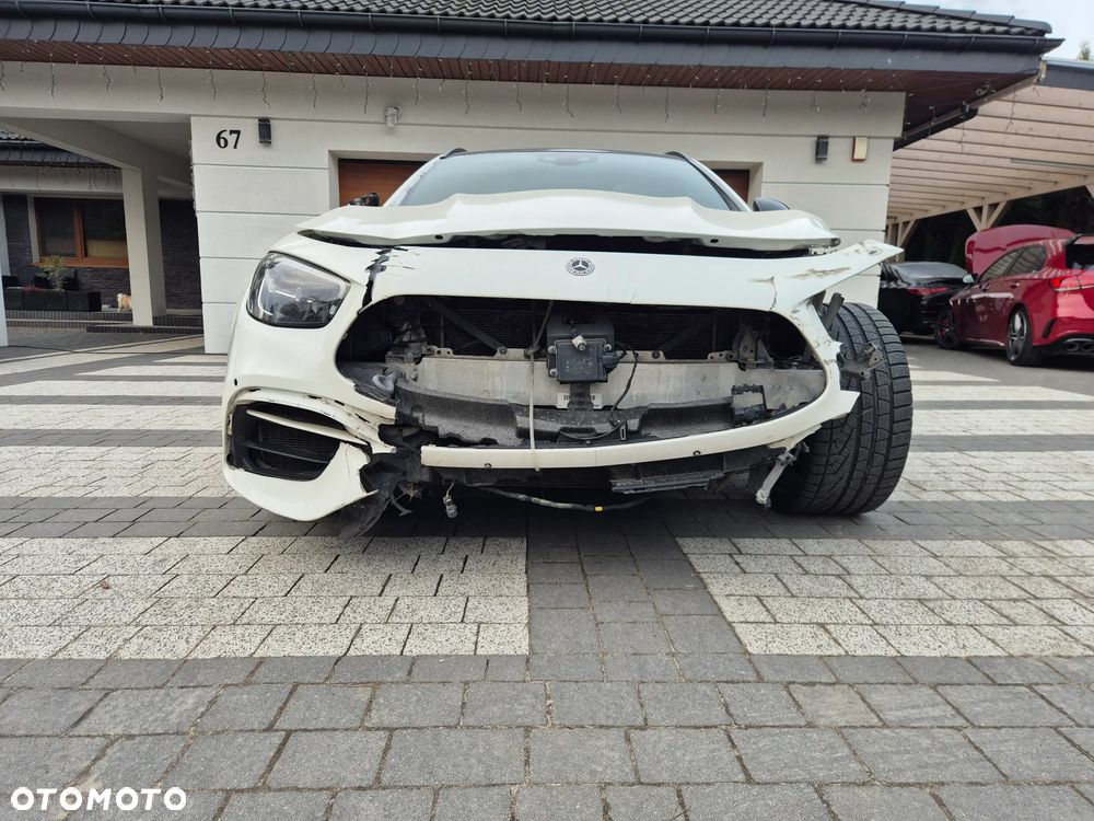 Mercedes-Benz Klasa E - 18