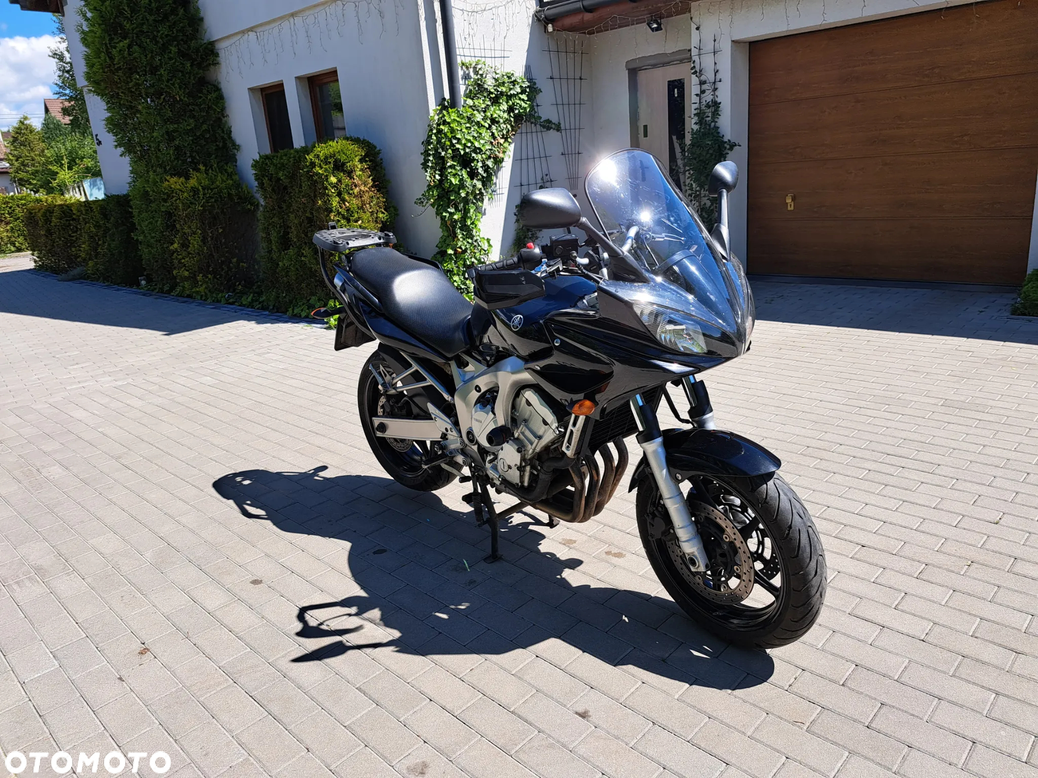 Yamaha FZ6 - 11