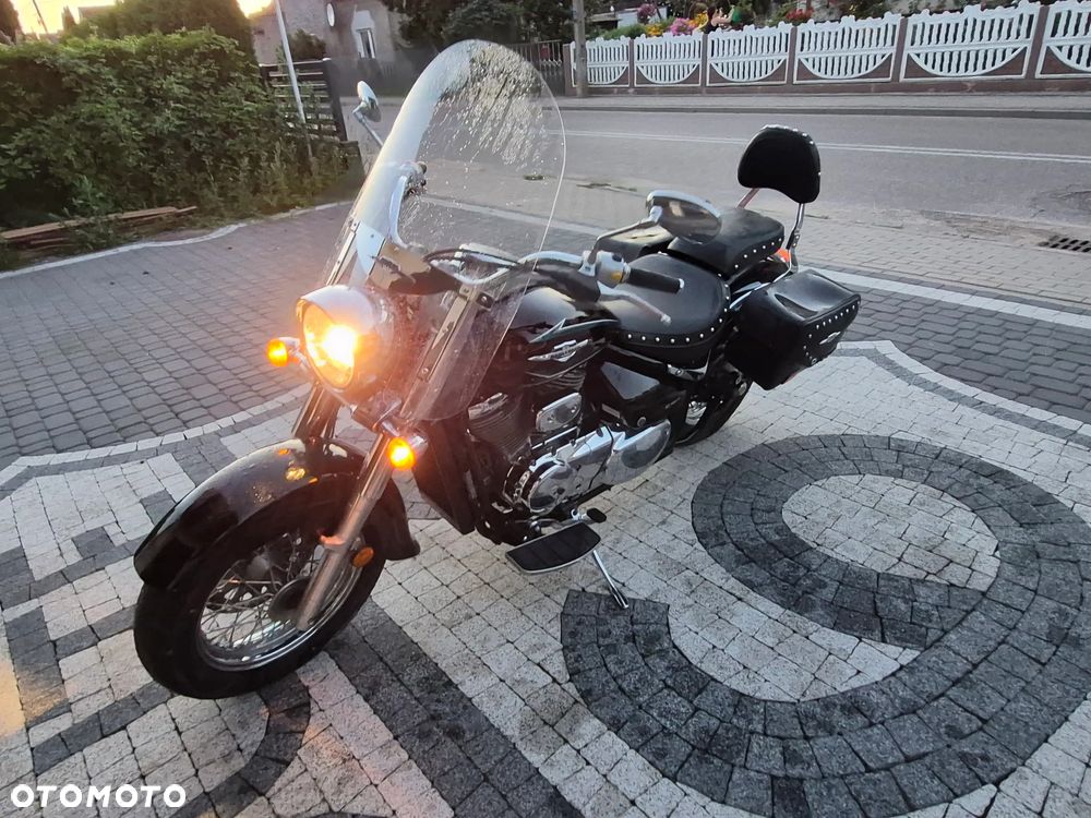 Suzuki VL 800 Volusia - Boulevard C50 - 13
