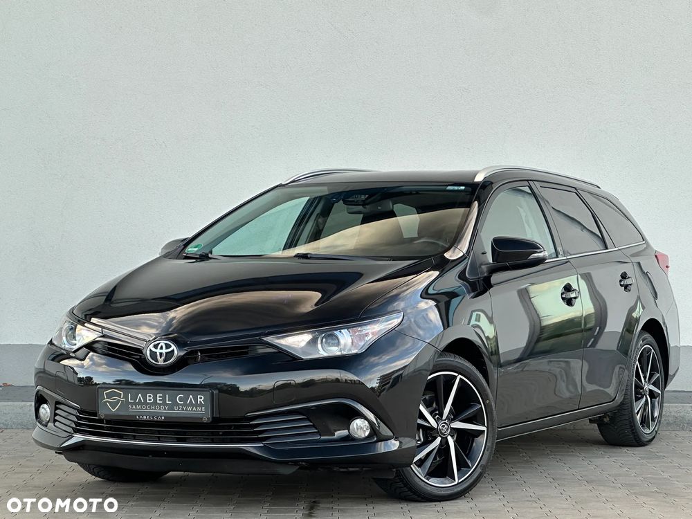 Toyota Auris 1.2 Turbo Touring Sports Team Deutschland - 5