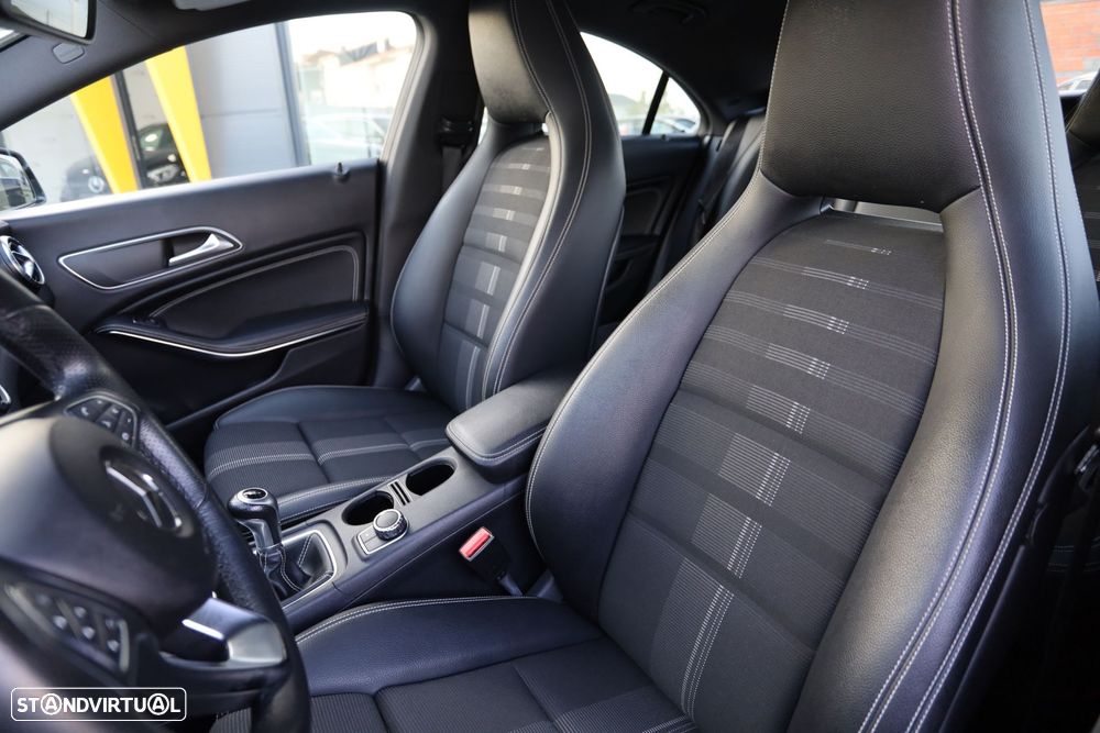 Mercedes-Benz CLA 180 d Urban - 9