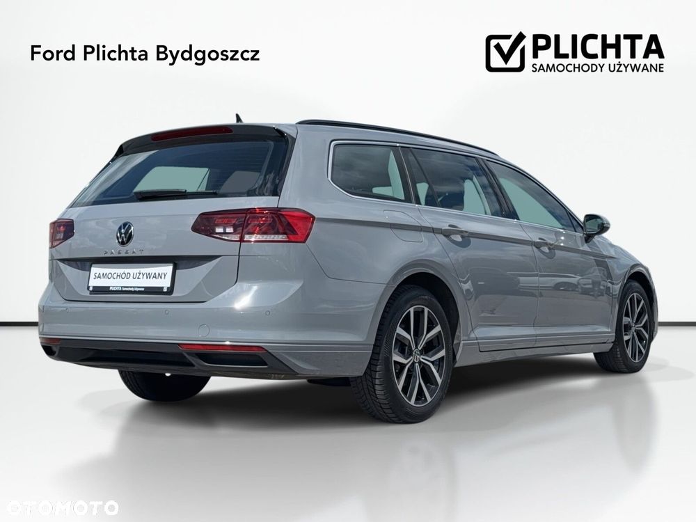Volkswagen Passat - 6