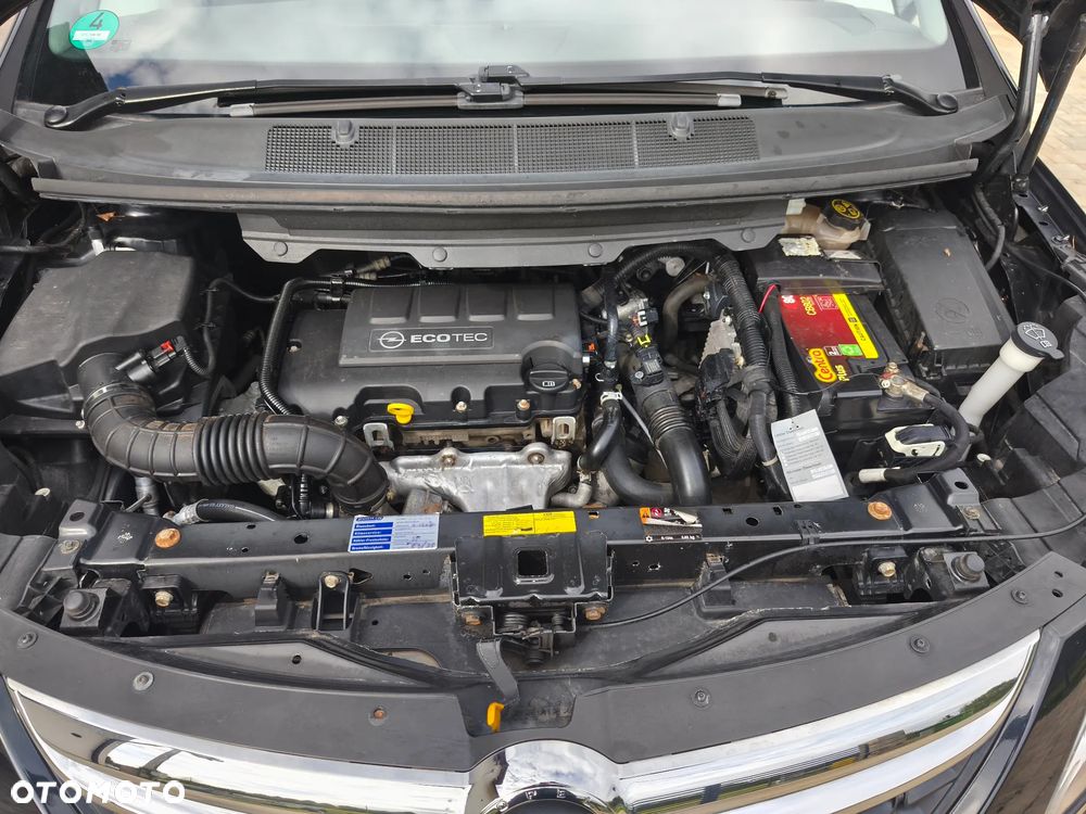 Opel Zafira 1.4 T Cosmo EcoFLEX S&S - 22