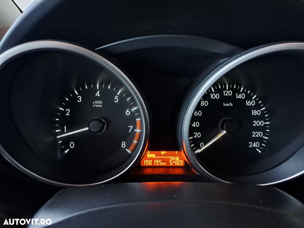 Mazda 5 2.0 MZR-DISI i-stop Business-Line - 29