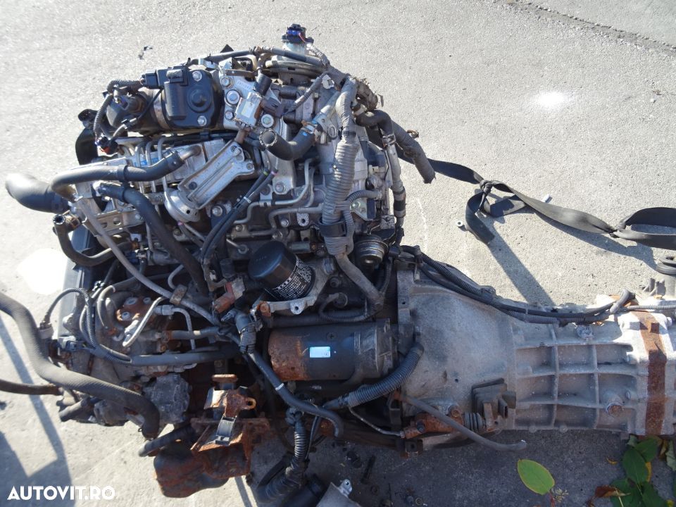 Motor Toyota Hilux 2.5 D4D E4 88KW 120 CP 2KD din 2008 fara anexe - 1
