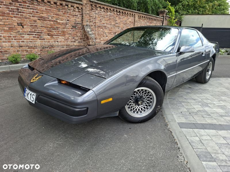 Pontiac Firebird - 2