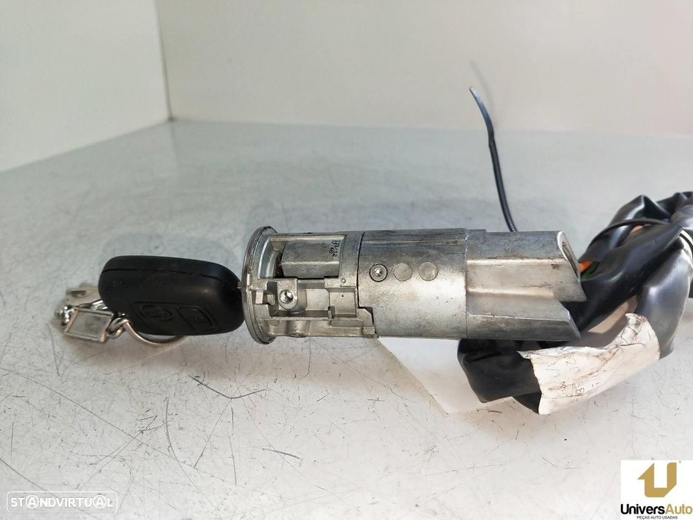 COMUTADOR DE ARRANQUE PEUGEOT 206+ 2009 - - 5