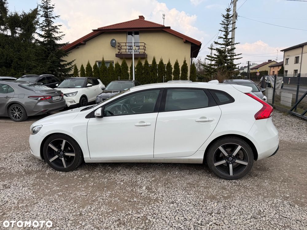 Volvo V40 D2 - 6