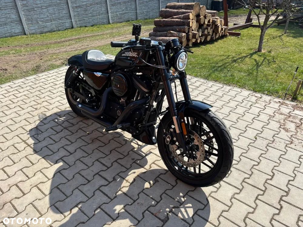 Harley-Davidson Sportster Roadster 1200R - 10