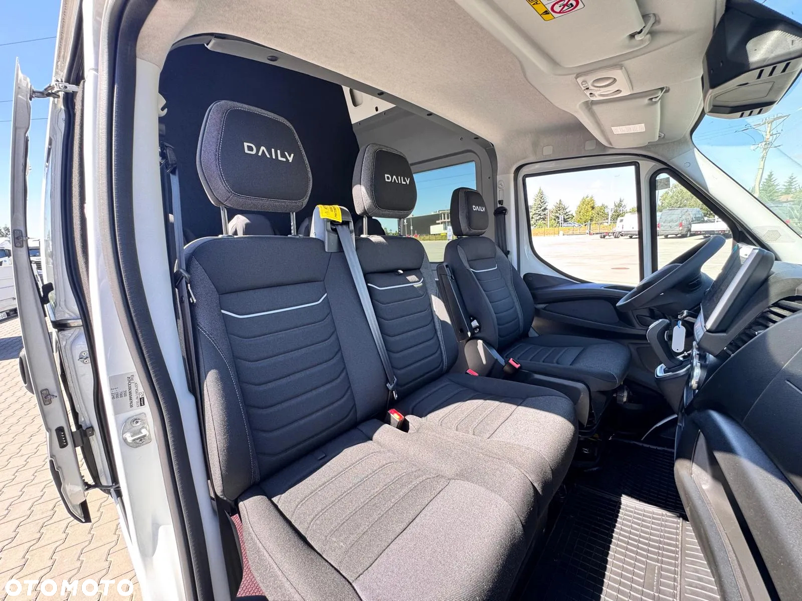 Iveco Daily 35S18HA8V - L4H3 - 7 osobowy - Bogate wyposażenie! - 8
