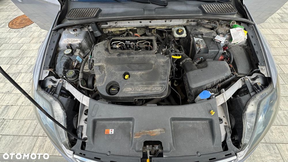 Ford Mondeo - 26