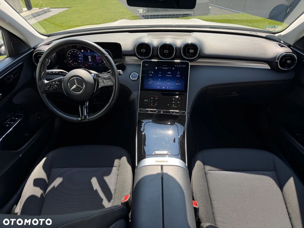 Mercedes-Benz Klasa C 200 d 9G-TRONIC - 11
