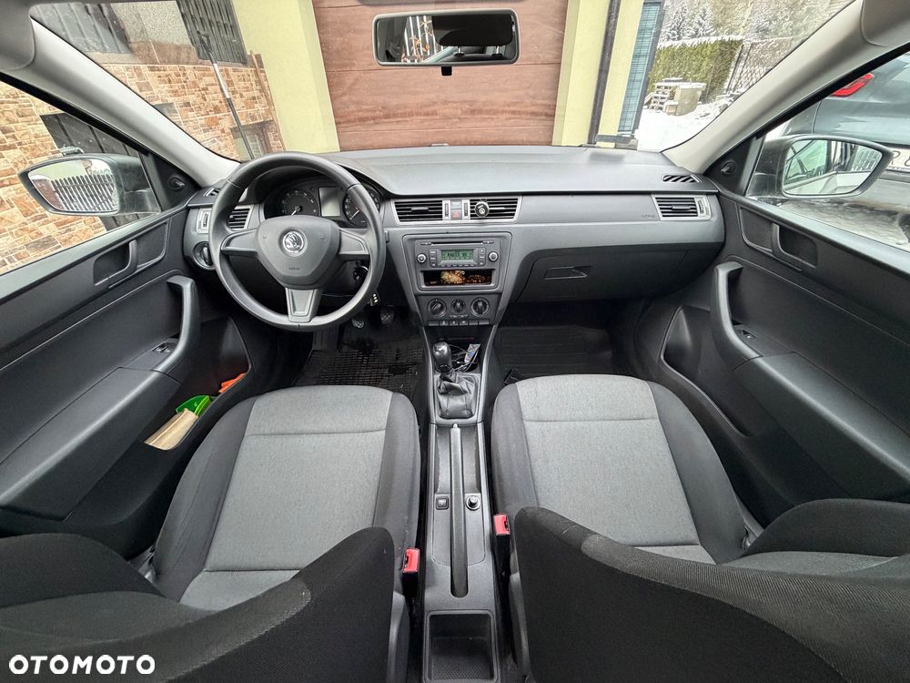 Skoda RAPID Spb 1.2 TSI Active - 8