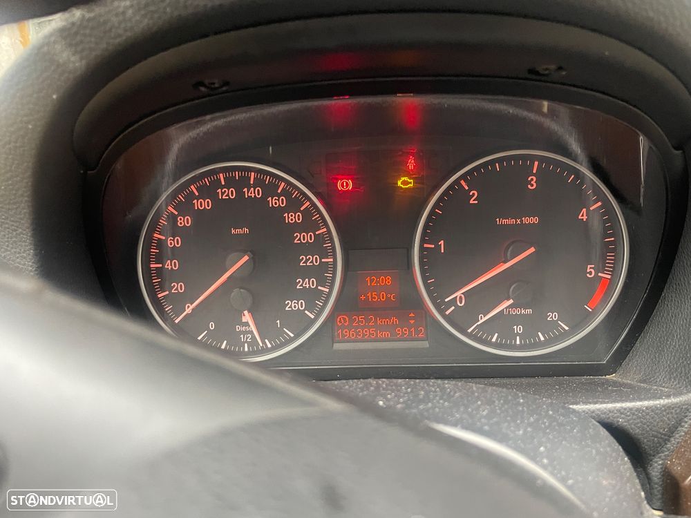 BMW 320 d EfficientDynamics - 4