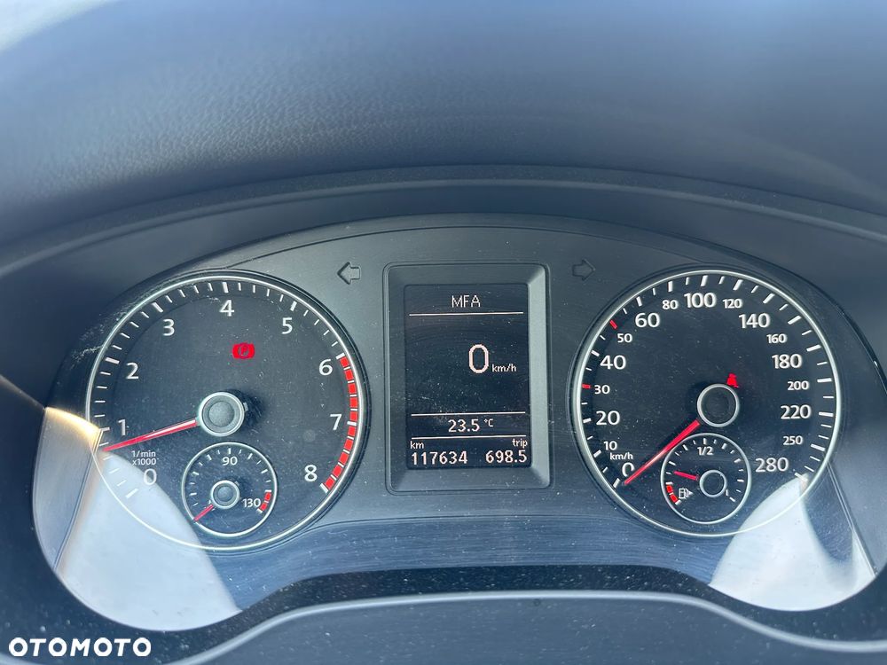 Volkswagen Jetta - 9