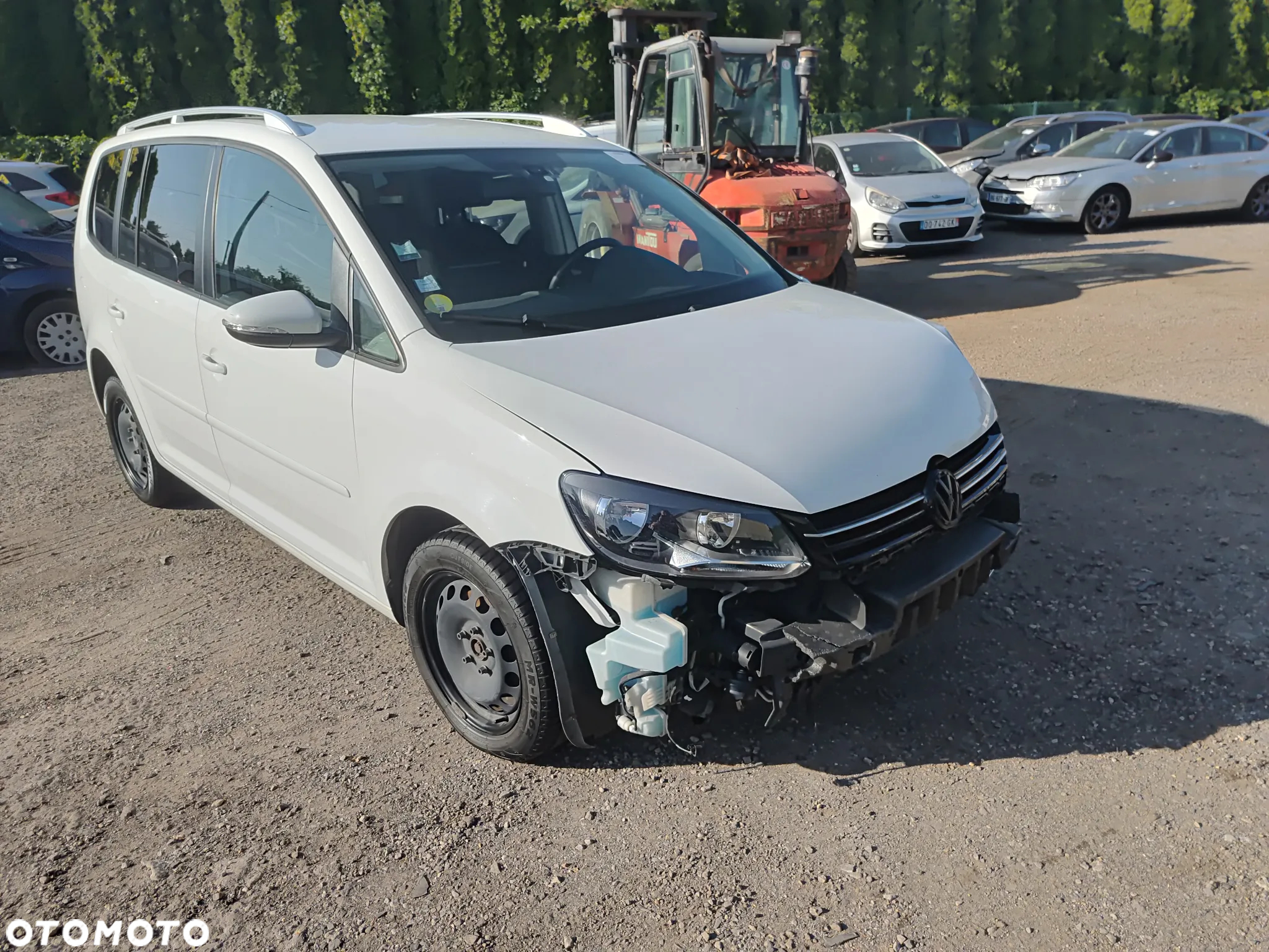 Volkswagen Touran 1.6 TDI DPF Comfortline - 17