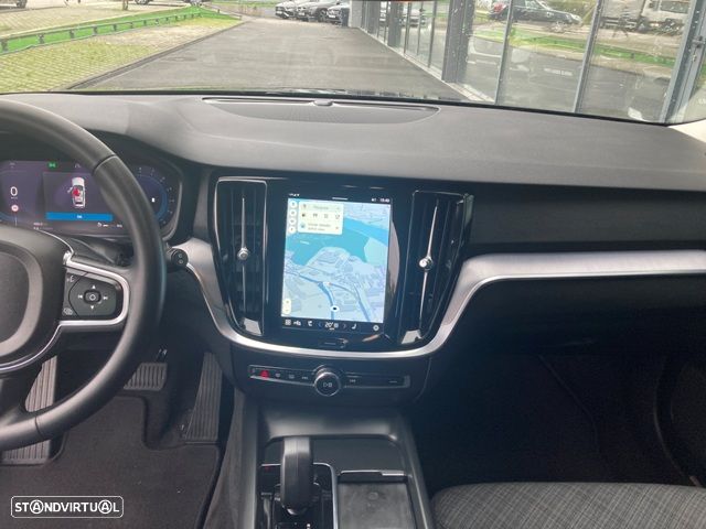 Volvo V60 B3 B DKG Core - 18