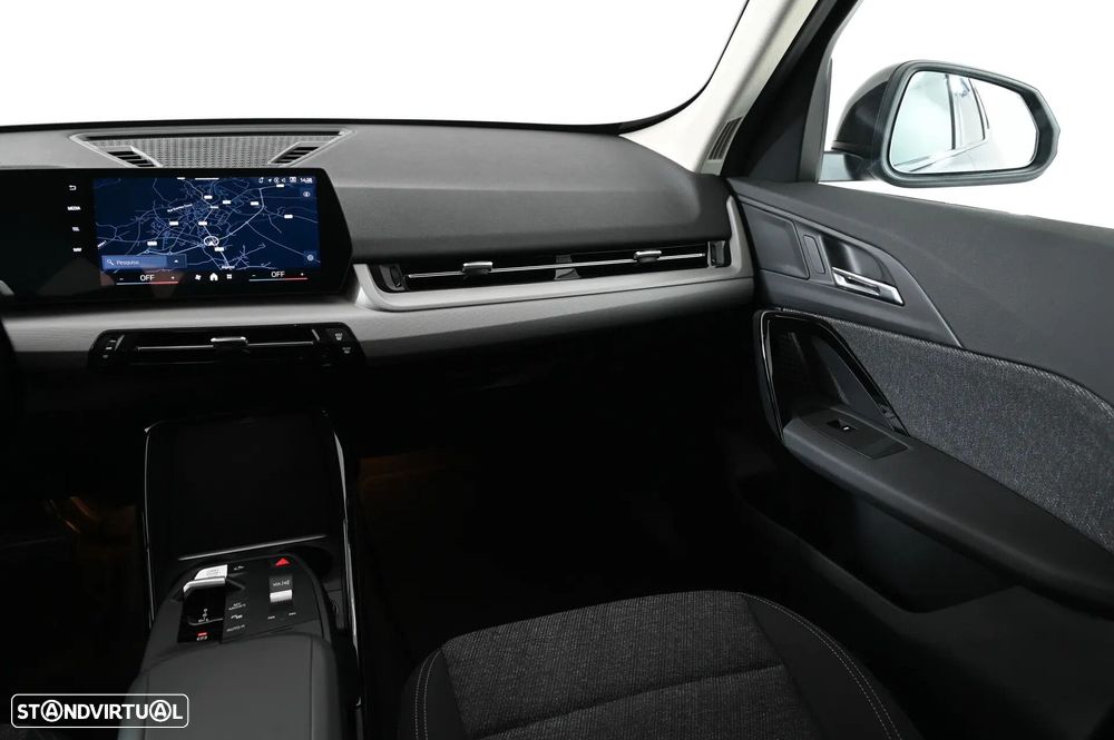 BMW X1 xDrive25e - 18