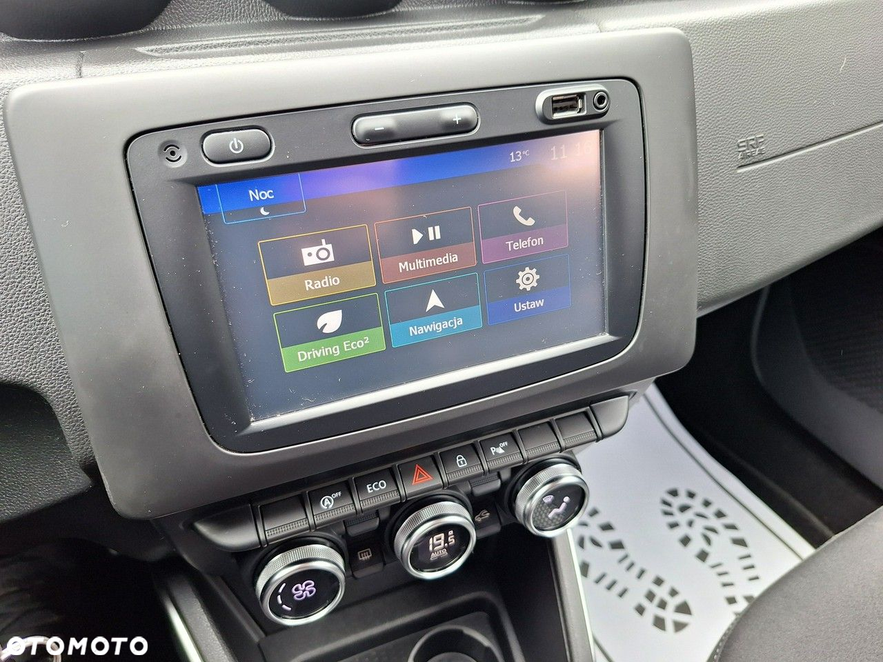 Dacia Duster 1.6 SCe Prestige - 11