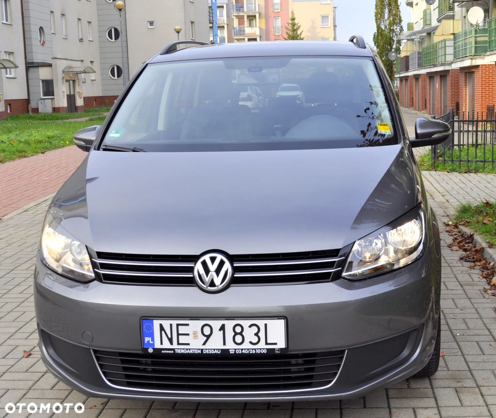 Volkswagen Touran - 14