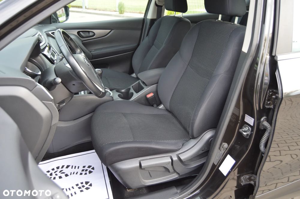 Nissan Qashqai 1.2 DIG-T Acenta EU6 - 7