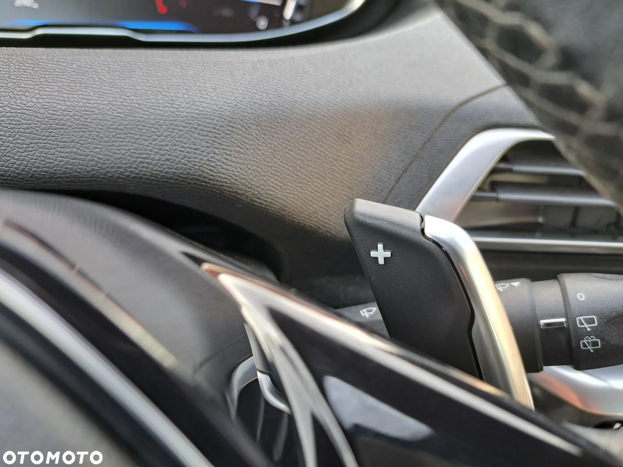 Peugeot 3008 1.5 BlueHDi Allure S&S EAT8 - 20