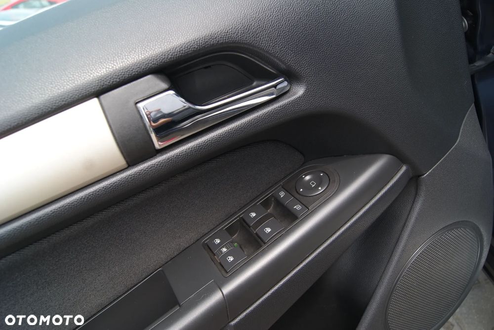 Opel Astra 1.9 CDTI Sport - 19