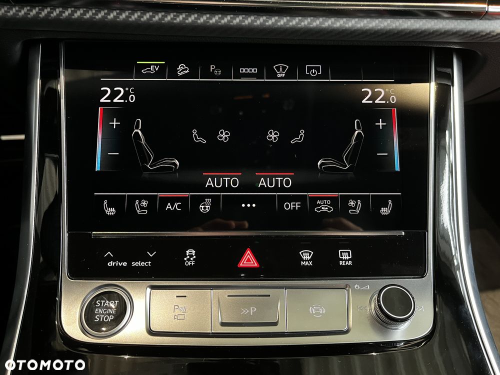 Audi Q8 TFSI e PHEV 360 kW Quattro Tiptronic - 32