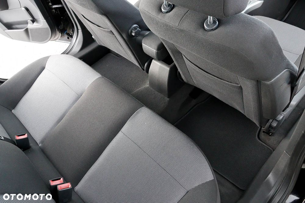 Opel Astra 1.6 ECOFLEX Start/Stop Innovation - 28