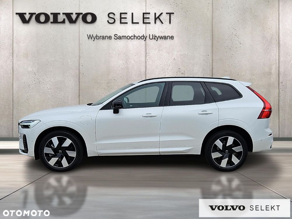 Volvo XC 60 T8 AWD Plug-in Hybrid Plus Dark - 3