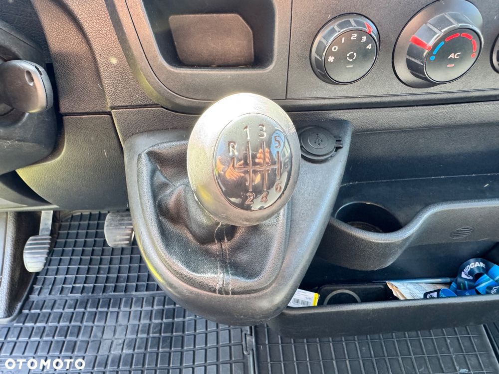 Renault Master - 12