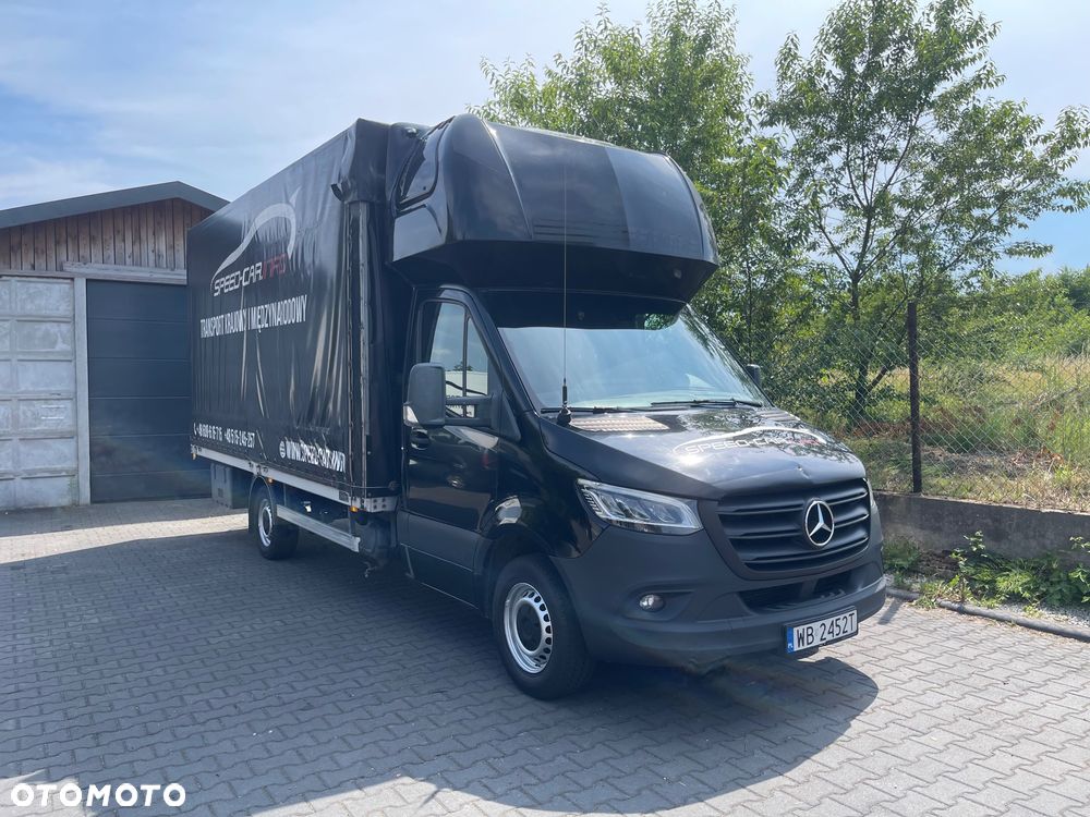 Mercedes-Benz Sprinter - 1