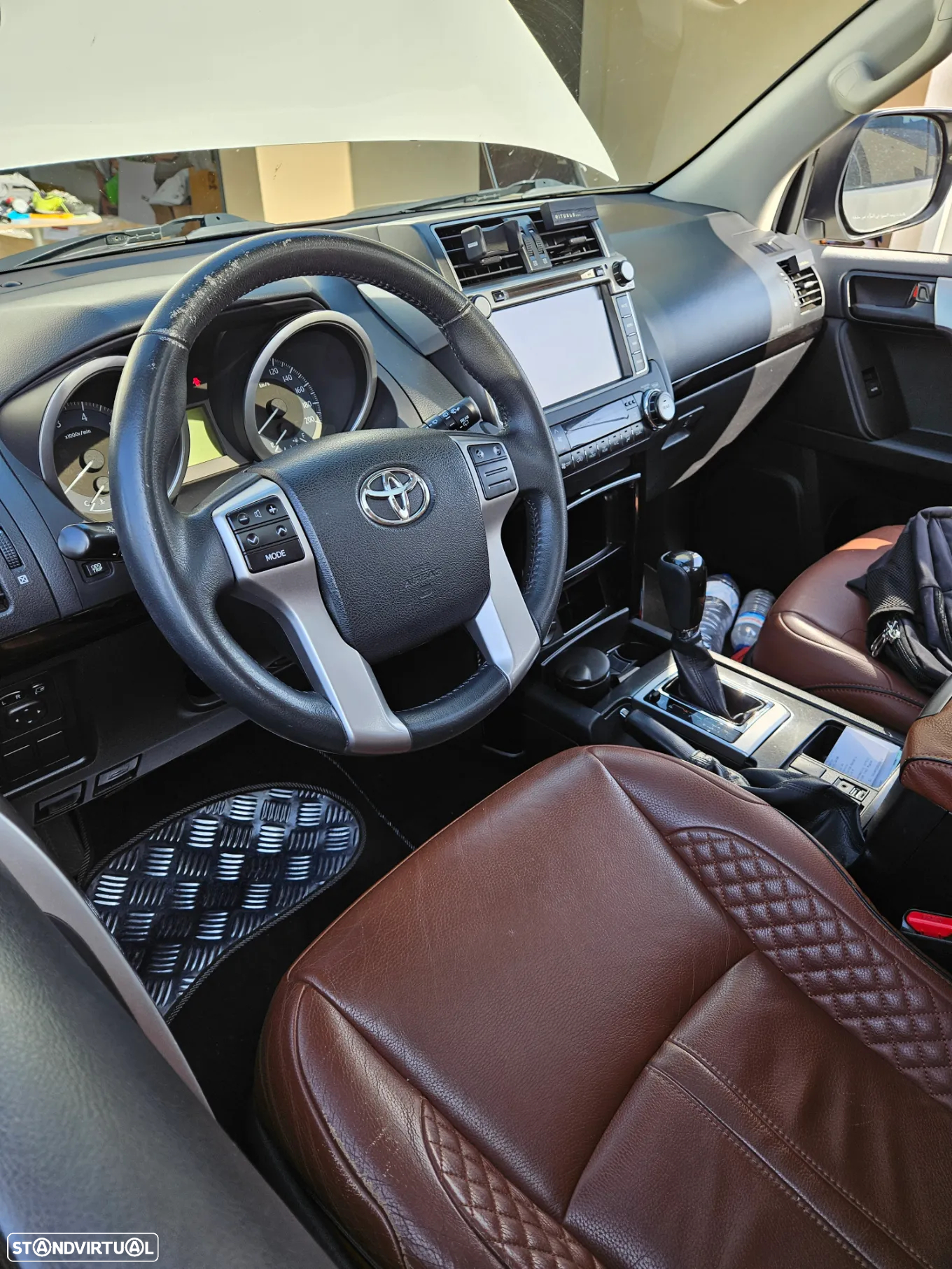 Toyota Land Cruiser - 3