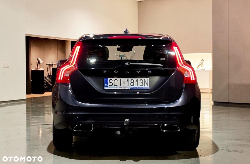Volvo V60 - 11