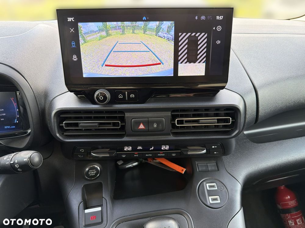 Toyota Proace City Verso 1.5 D-4D VIP - 18