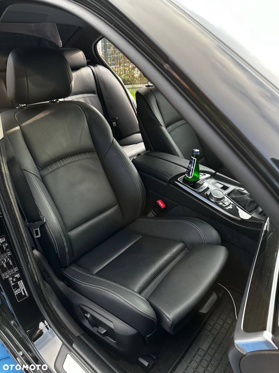 BMW Seria 5 520d Luxury Line - 24