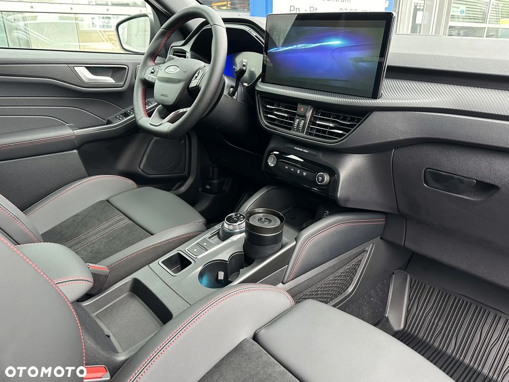 Ford Kuga 2.5 FHEV FWD ST-Line X - 16