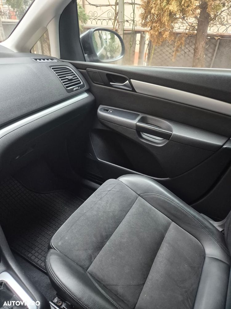 Volkswagen Sharan 2.0 TDI DSG BlueMotion Technology Highline - 8