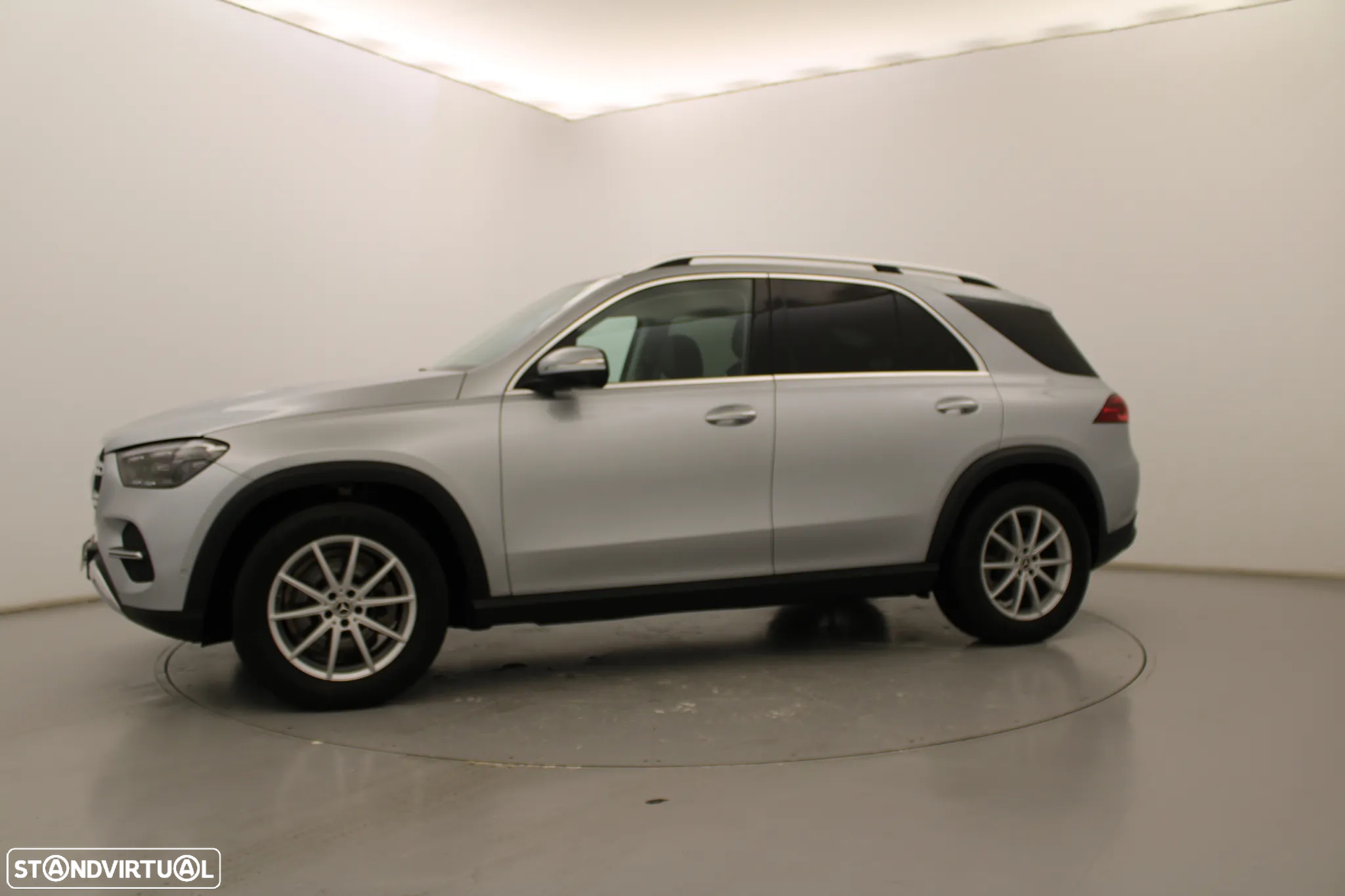 Mercedes-Benz GLE 300 d 4Matic - 11