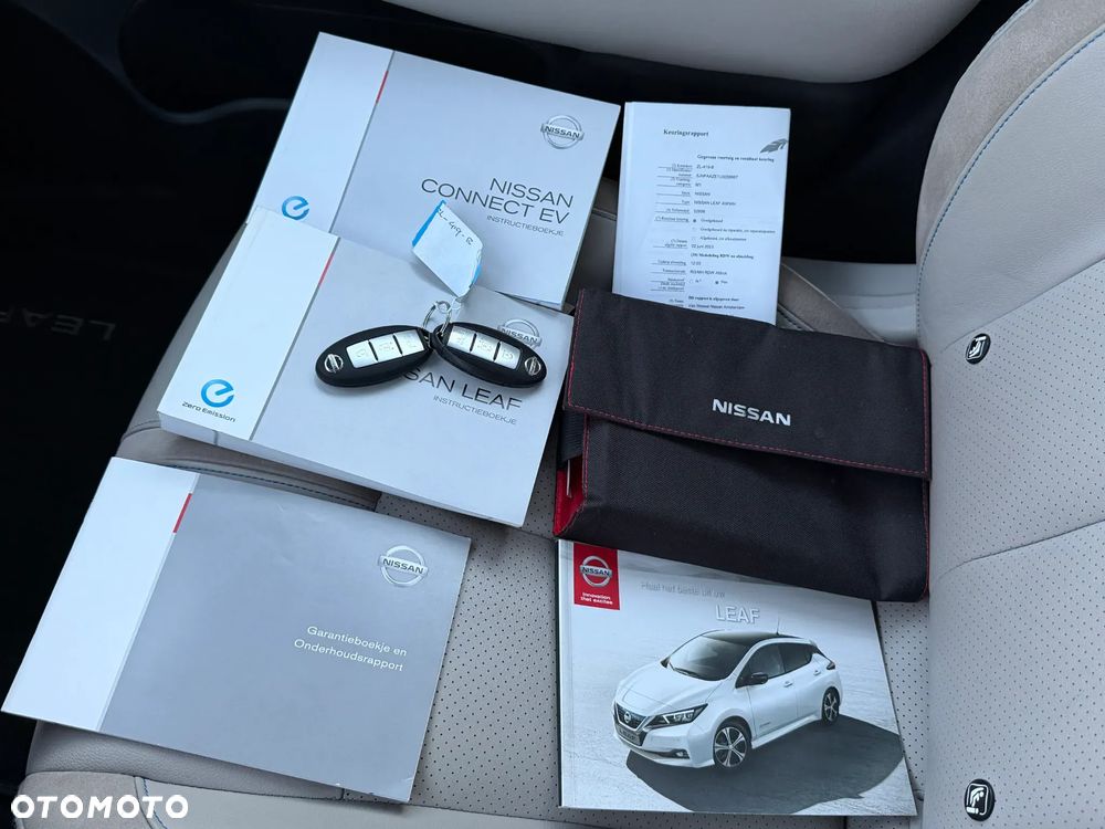 Nissan Leaf 40 kWh Tekna - 35